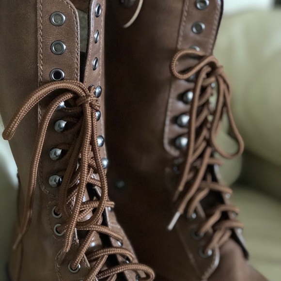 Combat Boots - Picture 2 of 4